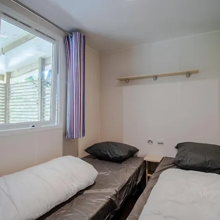 Mobilhome 6 Personnes Climatise Holiday home Saint-Martial-de-Nabirat