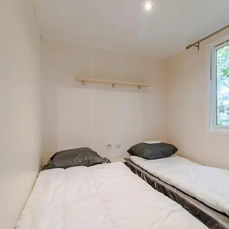 Дом отдыха Mobilhome 6 Personnes Climatise Saint-Martial-de-Nabirat