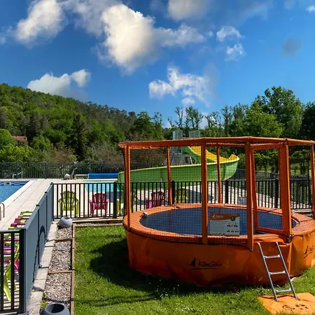 Mobilhome 6 Personnes Climatise Дом отдыха Saint-Martial-de-Nabirat