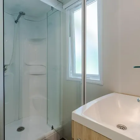 Mobilhome 6 Personnes Climatise Holiday home *